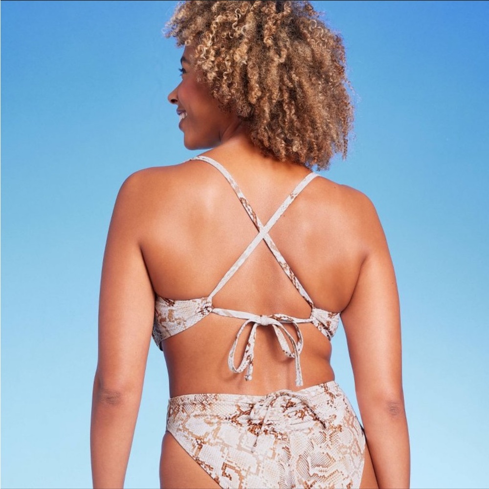 Underwire Bikini Top - Shade & Shore - Picture 4 of 8